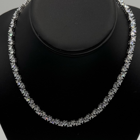 14k Heart Tennis Necklace - Picture 8 of 13